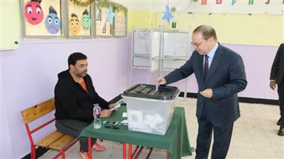 النائب العام السابق المستشار حمادة الصاوي يدلي بصوته في الانتخابات الرئاسية