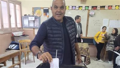 سامح الشاذلي يُدلي بصوته في الانتخابات الرئاسية