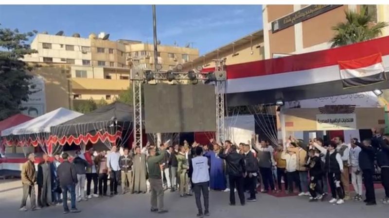 انطلاق عملية التصويت