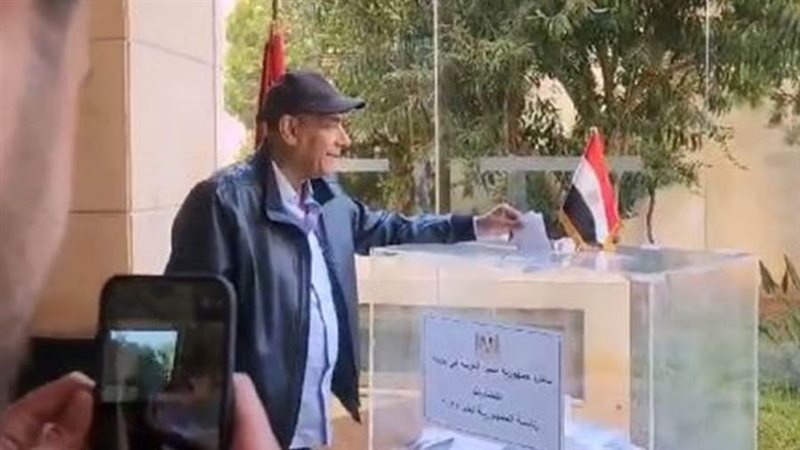 الفنان أحمد بدير