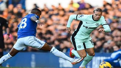 الهزيمة السابعة.. تشيلسي يخسر أمام إيفرتون 0-2 في الدوري الإنجليزي