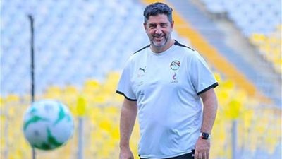 فيتوريا في قائمة أفضل 20 مدربا في العالم لعام 2023