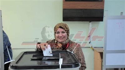 د أماني شاكر: تدلي بصوتها وتدعو المصريين للنزول للمشاركة في الانتخابات