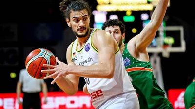 عاصم مرعي لاعب كرة السلة يعتزل اللعب الدولي