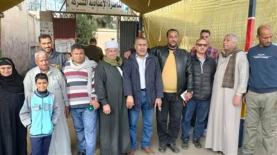 الانتخابات الرئاسية 2024| أهالي الدقهلية يصطحبون أطفالهم خلال التصويت بمحلة دمنة