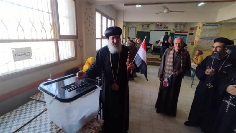 أسقف شرق المنيا يدلي