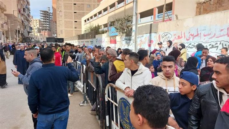 إقبال كبير من الناخبين