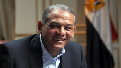 السادات : لن أترشح علي رئاسة 