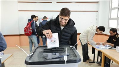 صوت الشباب.. طلاب الأكاديمية بالعلمين الجديدة يدلون بأصواتهم في الانتخابات الرئاسية