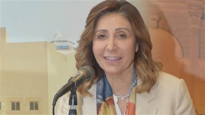 وزيرة الثقافة توجه بطباعة الأعمال الفائزة بمسابقة 