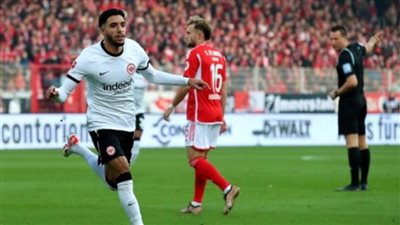 عمر مرموش يتصدر التشكيل المثالي للجولة 14 فى الدوري الألماني لكرة القدم