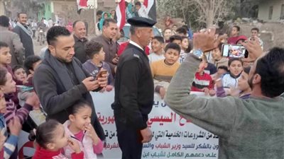 مسيرة حاشدة تجوب قرية ابن العاص بالشرقية لدعم المرشح عبدالفتاح السيسي