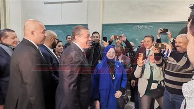 المرشح الرئاسي حازم عمر من المنيا يناشد المواطنين المشاركة في الانتخابات