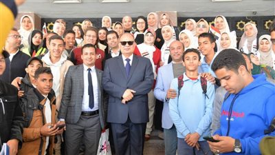 محافظ أسيوط يشيد بمشاركة خريجي ومتدربي الأكاديمية الوطنية في الانتخابات الرئاسية 