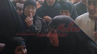 توافد كبير لسيدات كفر الشيخ علي صناديق الاقتراع للإدلاء بأصواتهن 