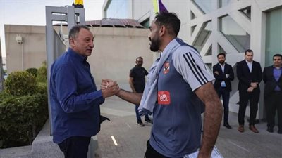 الأهلي في المونديال| الخطيب يؤازر اللاعبين قبل مواجهة اتحاد جدة