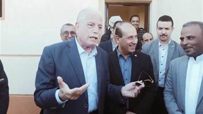 محافظ جنوب سيناء ورئيس جهاز التعمير يتفقدان مشروع إنشاء 60 منزلا بدويا بتكلفة 49 مليون جنيه
