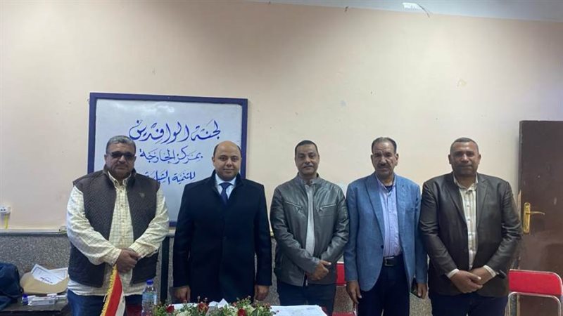 لجنة الوافدين تستقبل