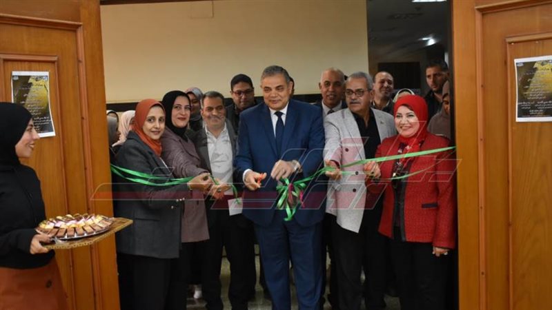 افتتاح المعارض