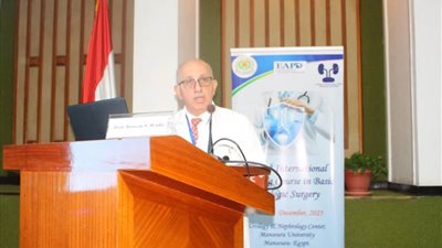 15 طبيبا مِن دول الكومنولث الروسي يشاركون بالدورة التدريبية الدولية بجامعة المنصورة