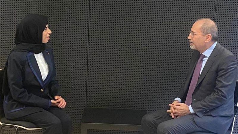 الصفدي يلتقي وزيرة