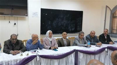 سلسلة ندوات إرشادية لتوعية مزارعي الوادي الجديد بأهمية استخدام نظم الري الحديث