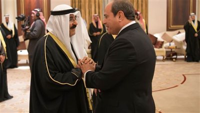الرئيس السيسي قدم واجب العزاء بالكويت في الشيخ نواف والتقى الشيخ مشعل 