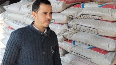 ضبط مواد غذائية منتهية الصلاحية ومصنعين يداران بدون ترخيص بالبحيرة