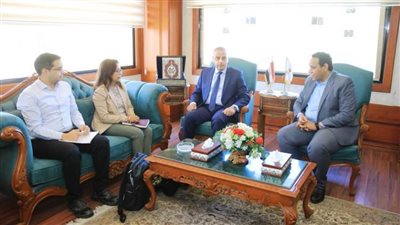 محافظ سوهاج يستقبل وفد بعثة البنك الدولي والمكتب التنسيقي لبرنامج التنمية المحلية بصعيد مصر 