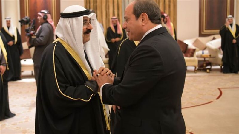 الرئيس السيسي يقدم