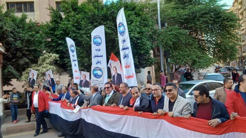 مسيرات بميادين البحيرة