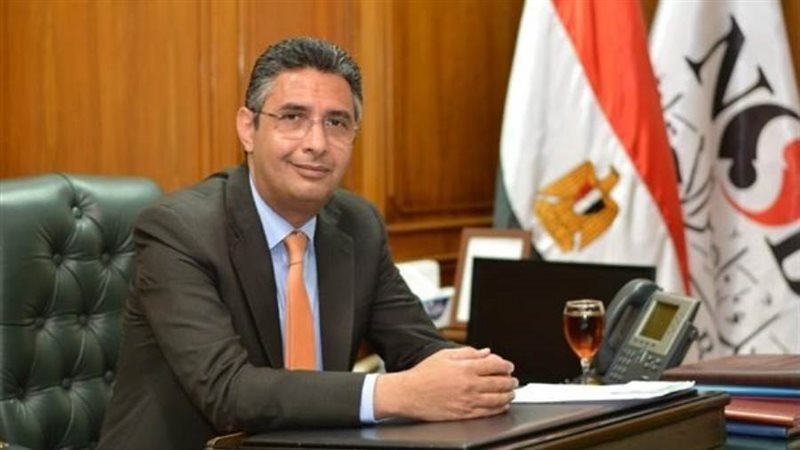 الدكتور شريف فاروق