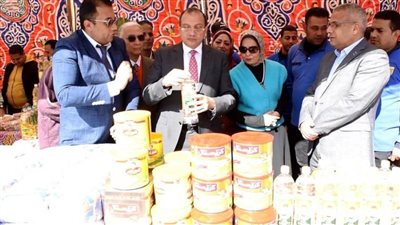  معرض منتجات بأسعار مخفضة لخدمة منسوبي جامعة بنى سويف 