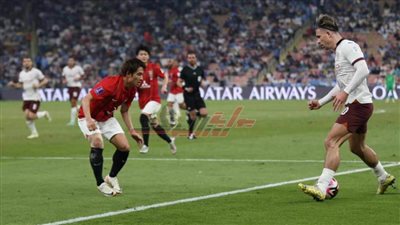 أوراوا الياباني يرتعش ويسجل هدفًا ذاتيًا أمام مانشستر سيتي في الشوط الأول