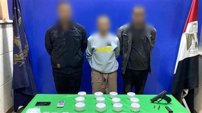 القبض على 3 متهمين يتاجرون في المخدرات بالقليوبية 