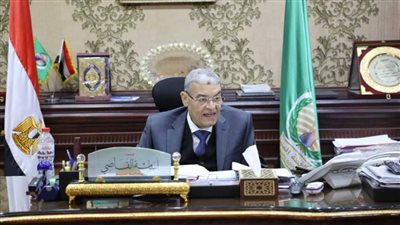 تنفيذي المنيا: توفير سيارات من المحافظة لنقل السماد للمزارعين لحل الأزمة فورًا