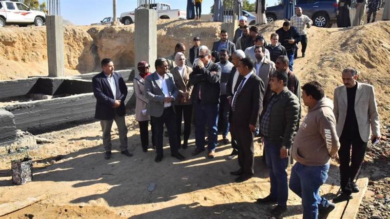 سعد يتفقد أعمال إنشاء