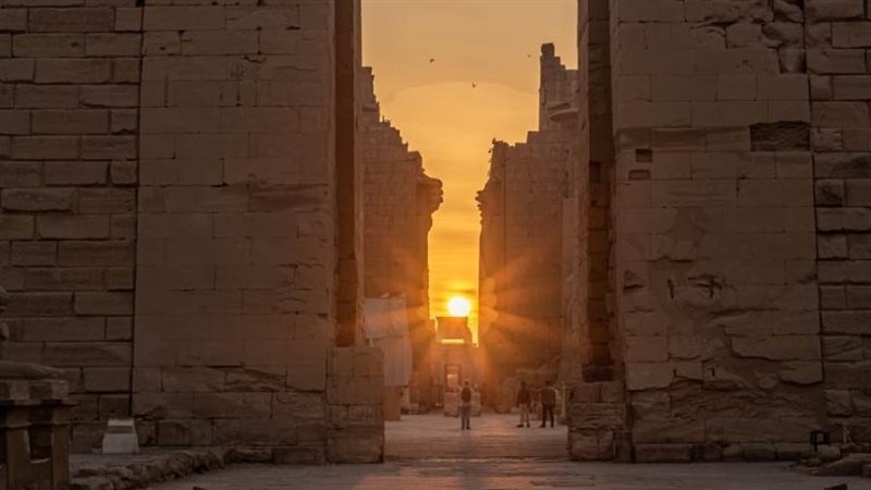 تعامد الشمس على معابد