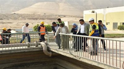 مسؤولو وزارة الإسكان يتفقدون مشروعات مدينة السويس الجديدة