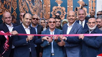 محافظ الإسكندرية يسلم 55 منزلًا لأهالي قرية فلسطين بعد الانتهاء من أعمال رفع الكفاءة والتطوير