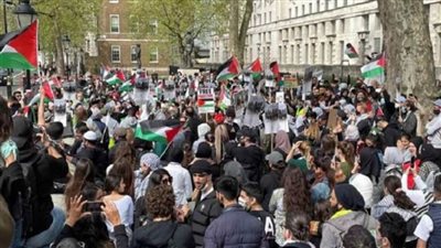 مسيرة حاشدة بأشهر شوارع التسوق بلندن دعما لفلسطين