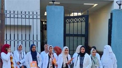 محافظ الإسماعيلية يتابع انطلاق الحملة القومية للتطعيم ضد مرض شلل الأطفال