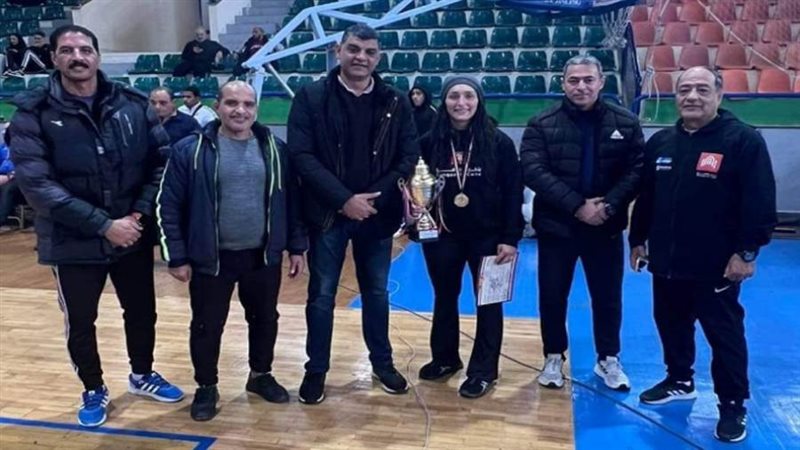 أبطال المصارعة