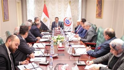 وزير الصحة يترأس اجتماع اللجنة العليا لزراعة الأعضاء