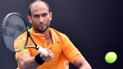 اليوم..محمد صفوت يواجه السوري محمد حازم في نصف نهائي بطولة النخبة العربية للتنس