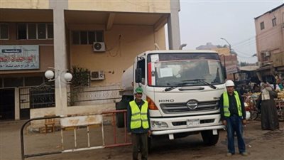 سكرتير بني سويف يتفقد تمركز المعدات ضمن خطة المحافظة لموسم الأمطار