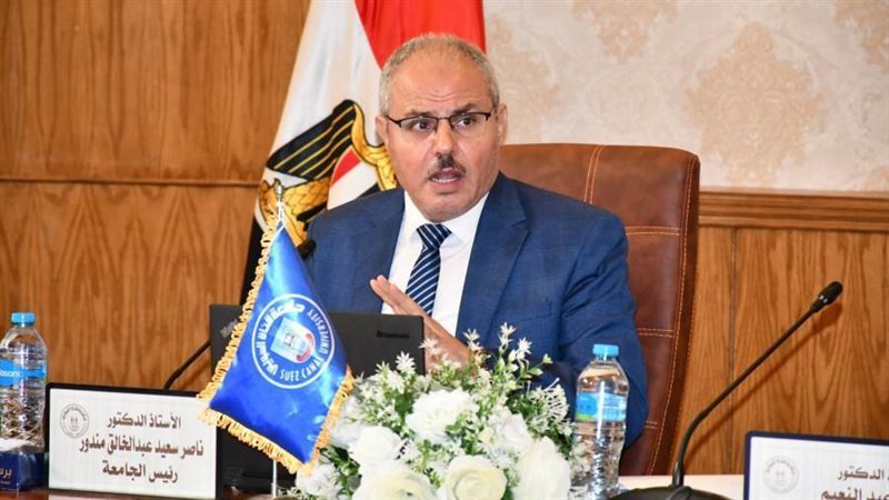 الدكتور ناصر مندور