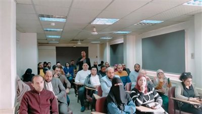 وكيل صحة سوهاج يعلن اليوم بدء انعقاد غرفة الأزمات والطوارئ بمديرية الصحة