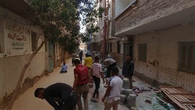 محافظ أسيوط: تركيب الإنترلوك ببعض الشوارع الضيقة بديروط وفقًا لخطة التطوير والتجميل