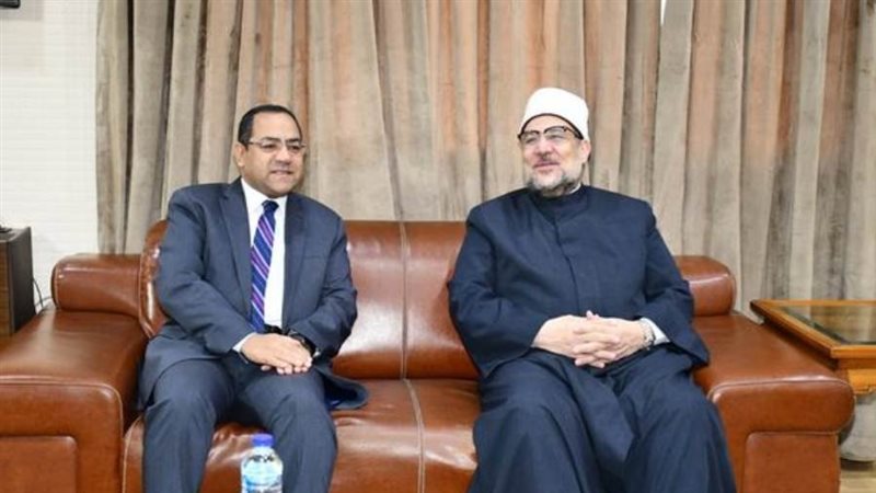وزير الأوقاف ورئيس